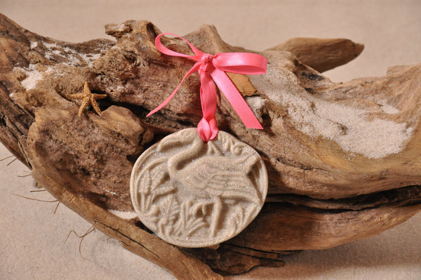 SAND ORNAMENT, CHRISTMAS TREE ORNAMENT, TROPICAL CHRISTMAS DECORATIONS, COASTAL ORNAMENT, SAND ORNAMENT, TROPICAL ORNAMENT, ARENOPHILE, SANTA, CHRISTMAS ORNAMENT, CHRISTMAS TREE, FLAMINGO, VACATION, BEACH