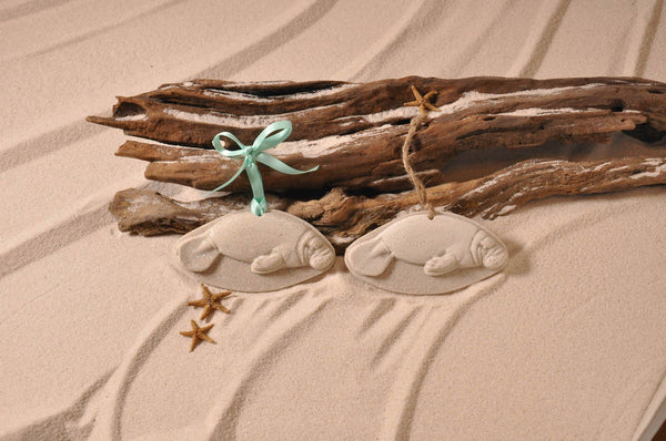 SAND ORNAMENT, CHRISTMAS TREE ORNAMENT, TROPICAL CHRISTMAS DECORATIONS, COASTAL ORNAMENT, SAND ORNAMENT, TROPICAL ORNAMENT, ARENOPHILE, SANTA, CHRISTMAS ORNAMENT, FLORIDA, MANATEE, SEA COW