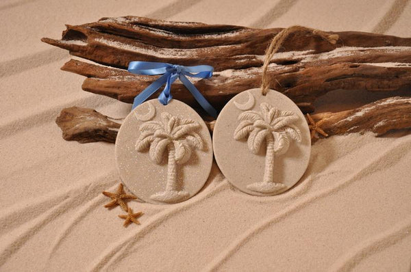 SAND ORNAMENT, CHRISTMAS TREE ORNAMENT, TROPICAL CHRISTMAS DECORATIONS, COASTAL ORNAMENT, SAND ORNAMENT, TROPICAL ORNAMENT, ARENOPHILE, SANTA, CHRISTMAS ORNAMENT, SOUTH CAROLINA, PALMETTO PALM, CRESCENT,
